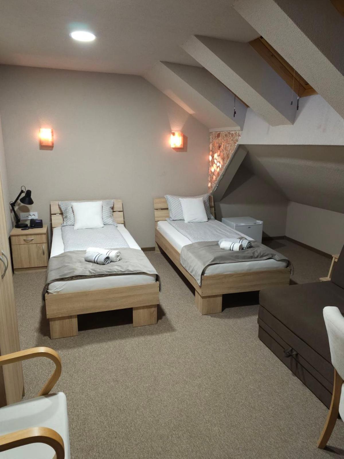 Fantastico Exlcusive Hotel Senta Buitenkant foto