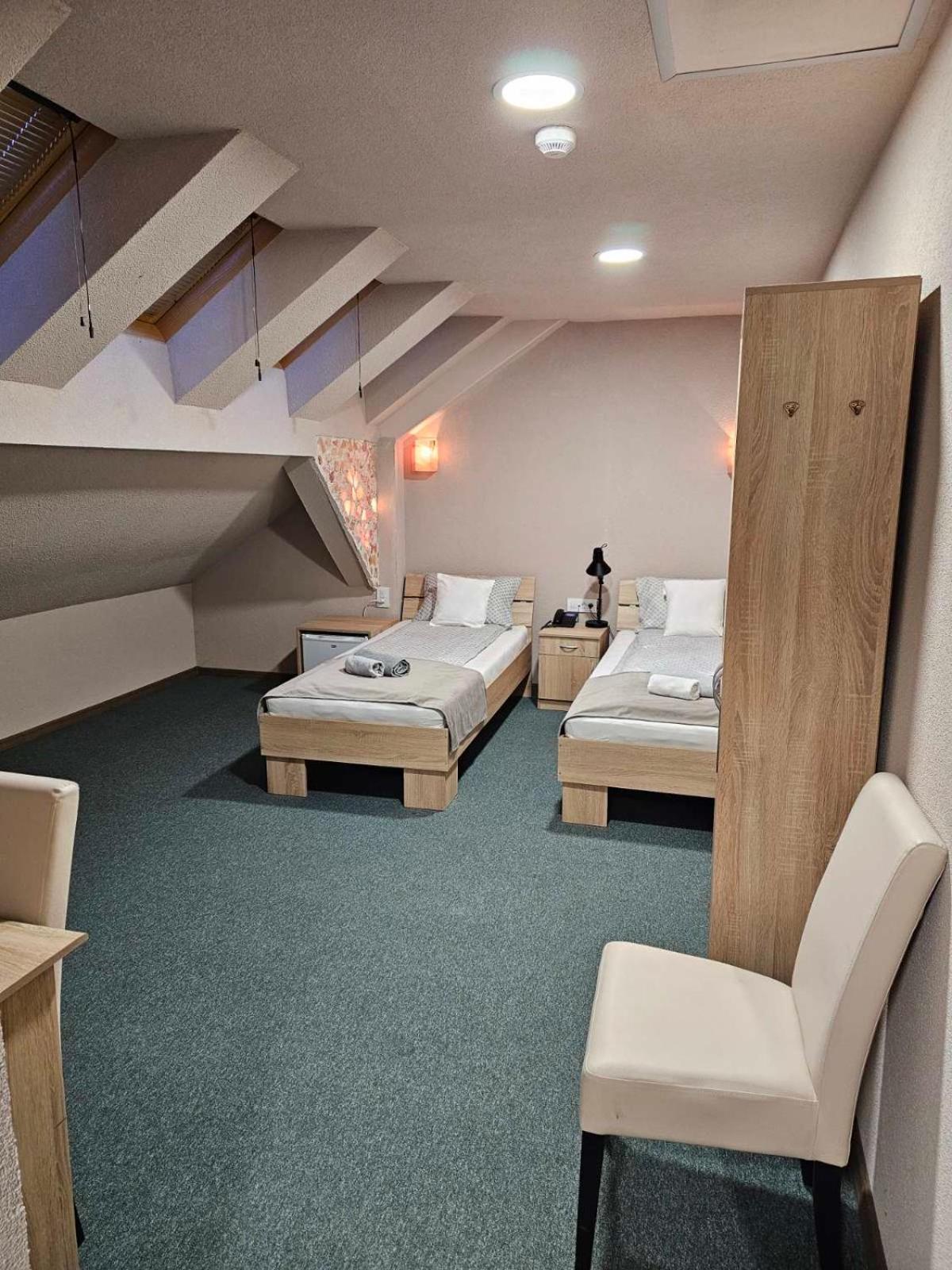 Fantastico Exlcusive Hotel Senta Buitenkant foto