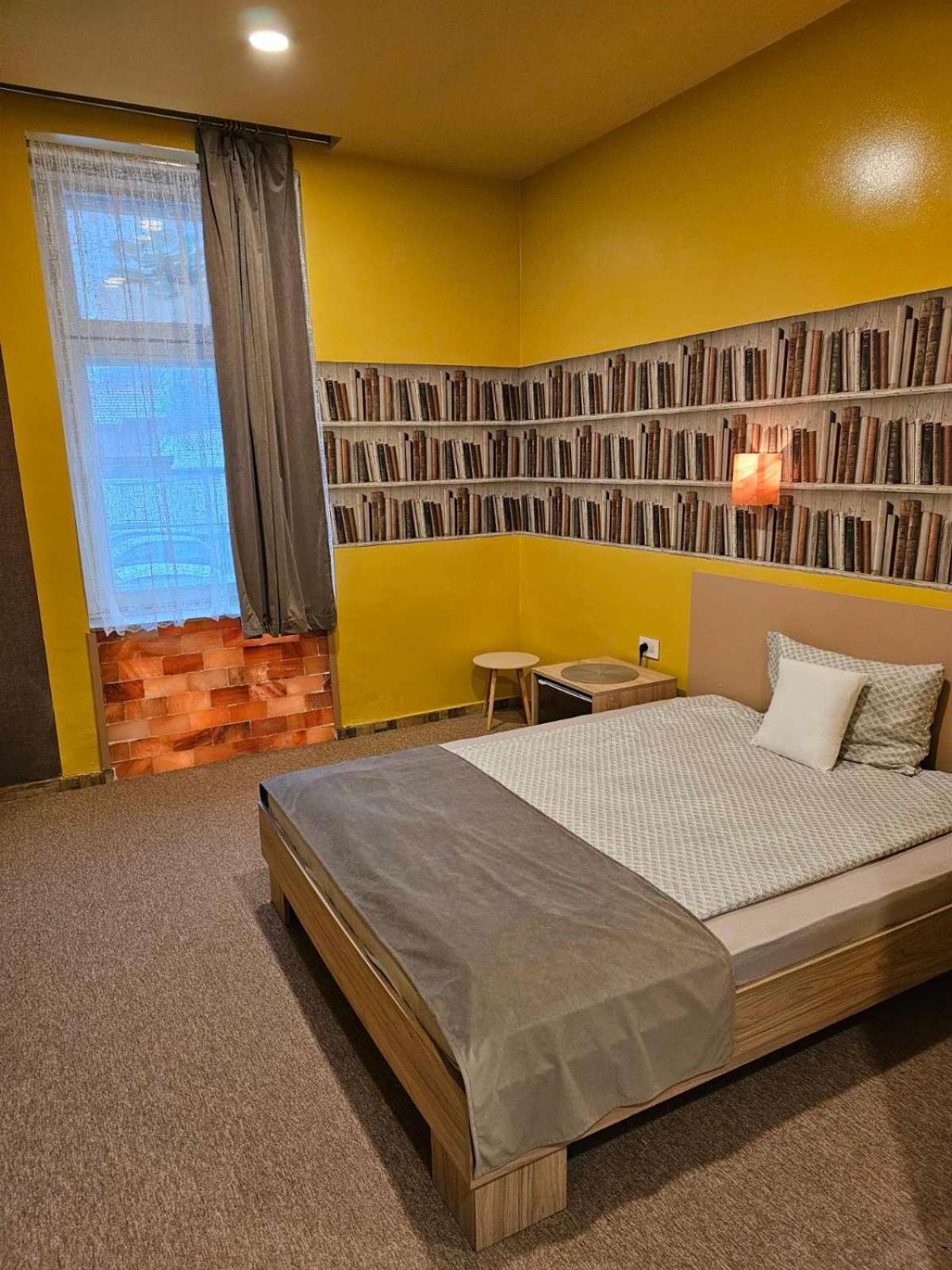 Fantastico Exlcusive Hotel Senta Buitenkant foto
