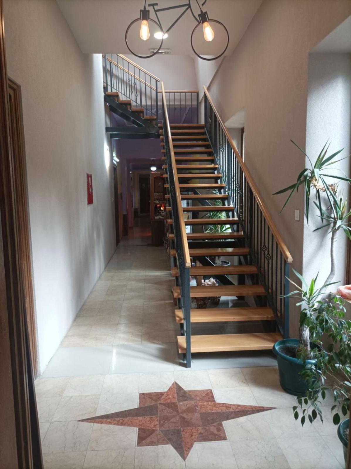 Fantastico Exlcusive Hotel Senta Buitenkant foto